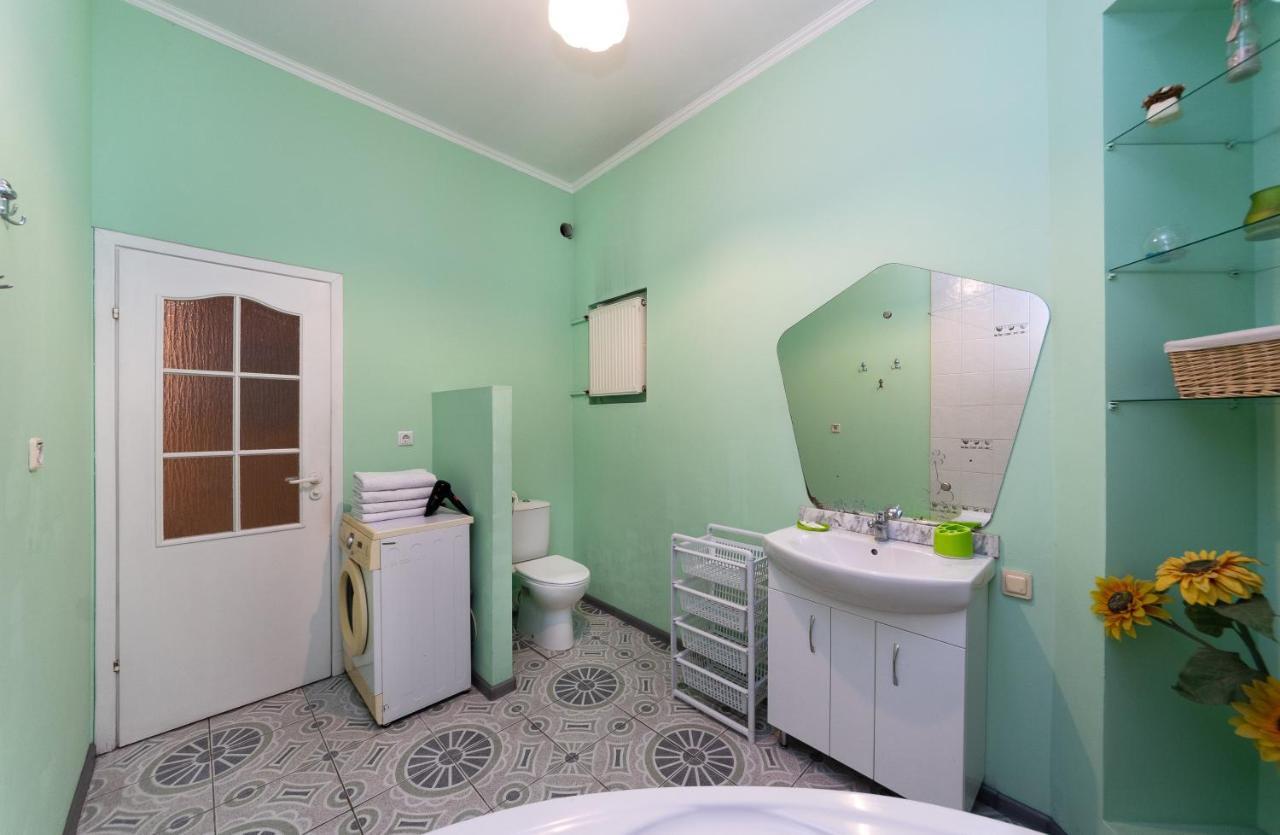 Apartamenty Sofia Kiev Luaran gambar